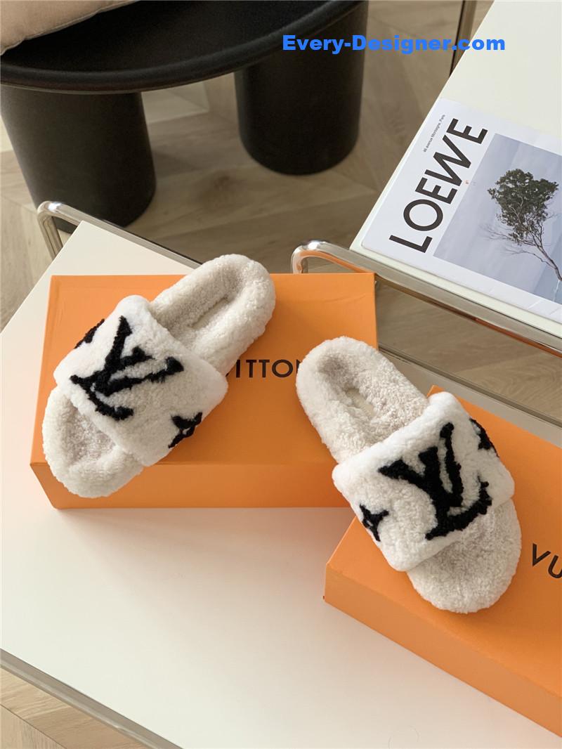 l0vis Vvtt0n lv new sheepskin wool slippers