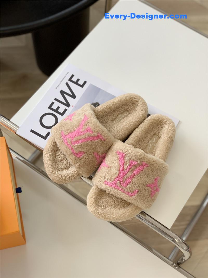 l0vis Vvtt0n lv new sheepskin wool slippers
