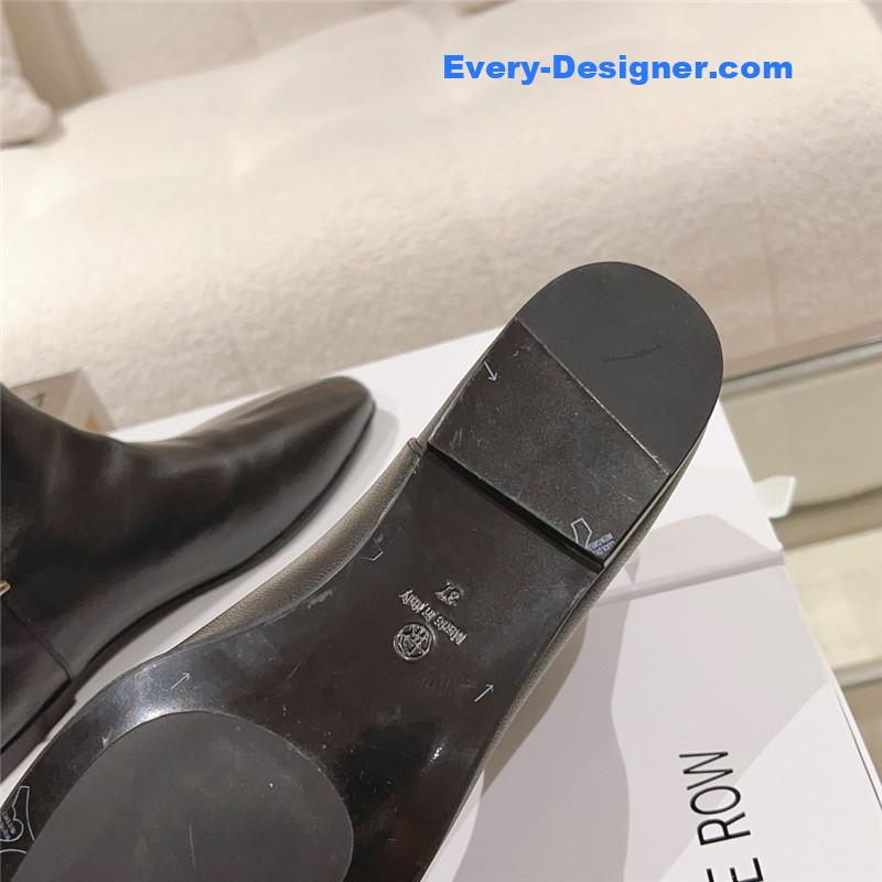 The R0w autumn and winter new flat boots