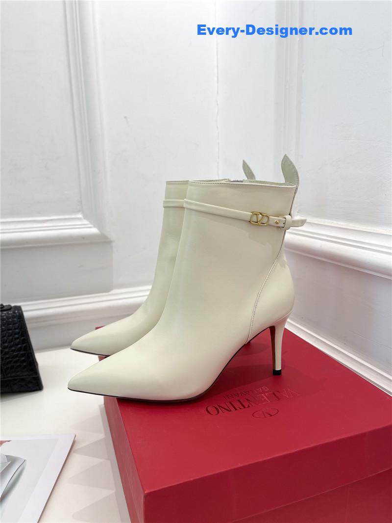 Va1e*ntin0 new high heel nude boots