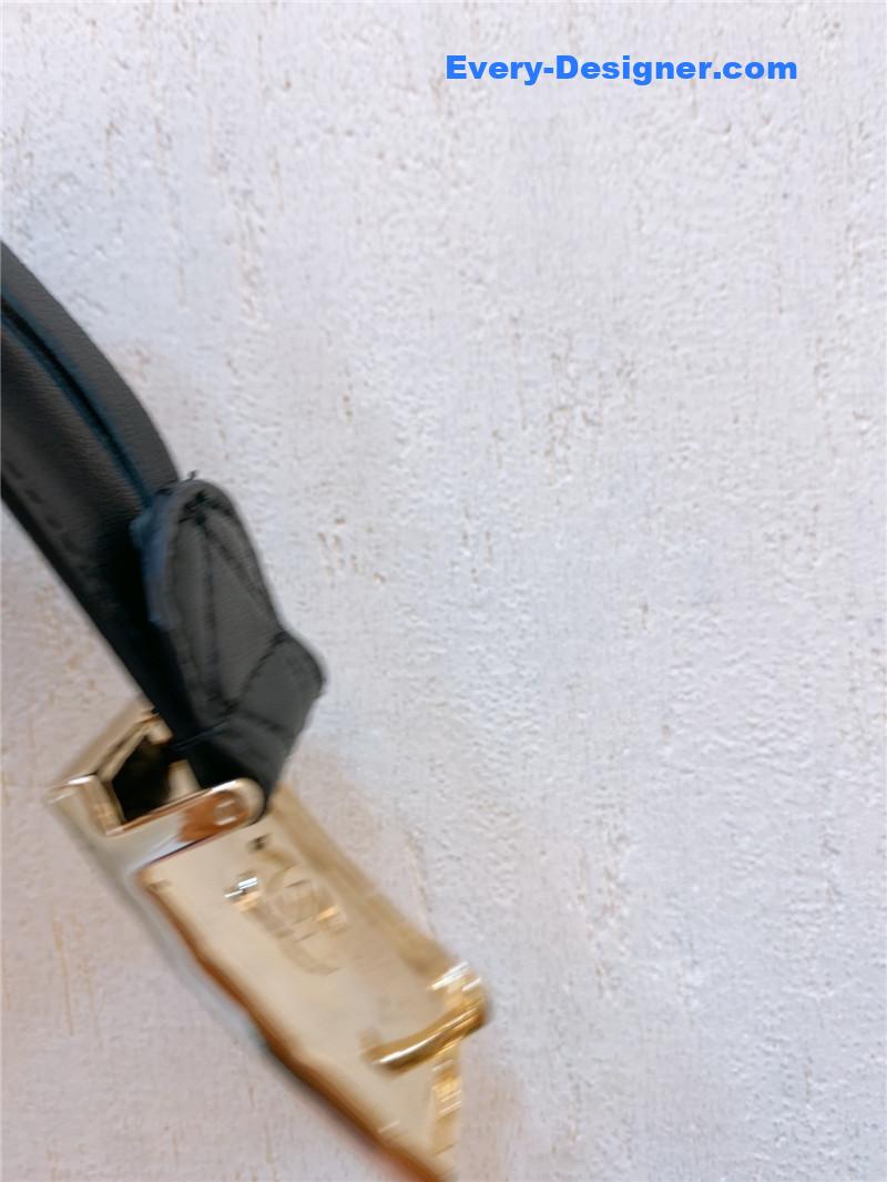 Ch**el gold metal logo buckle belt