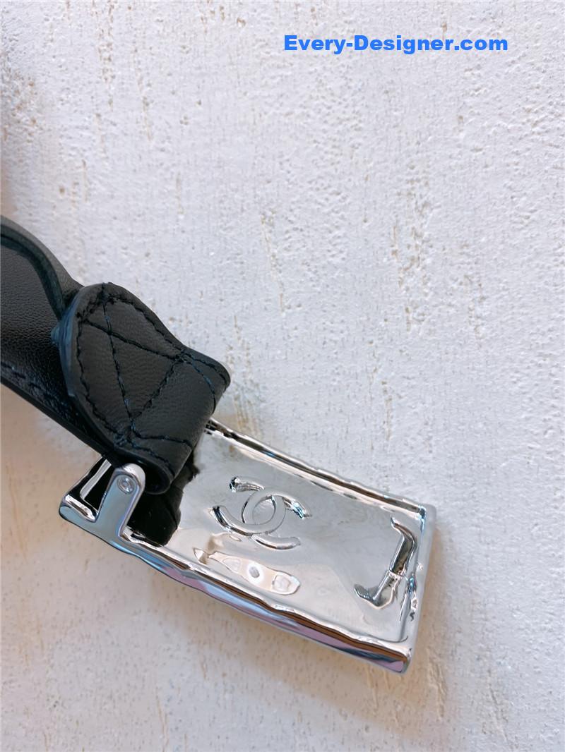 Ch**el gold metal logo buckle belt