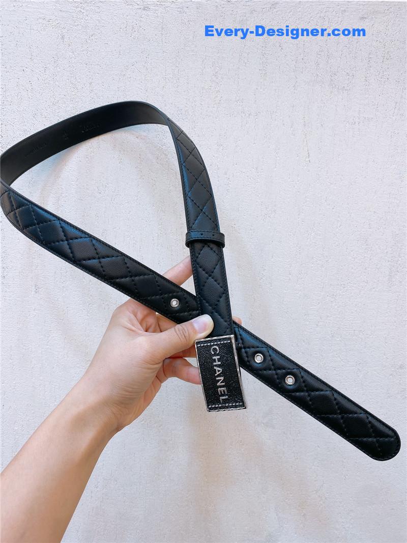 Ch**el gold metal logo buckle belt