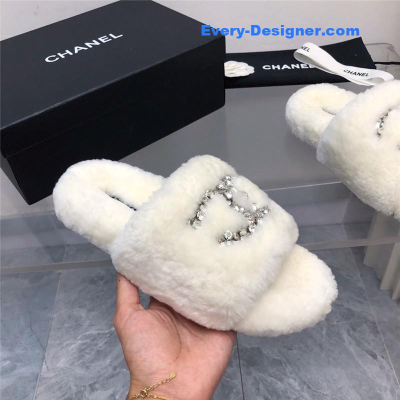 CC fur slippers
