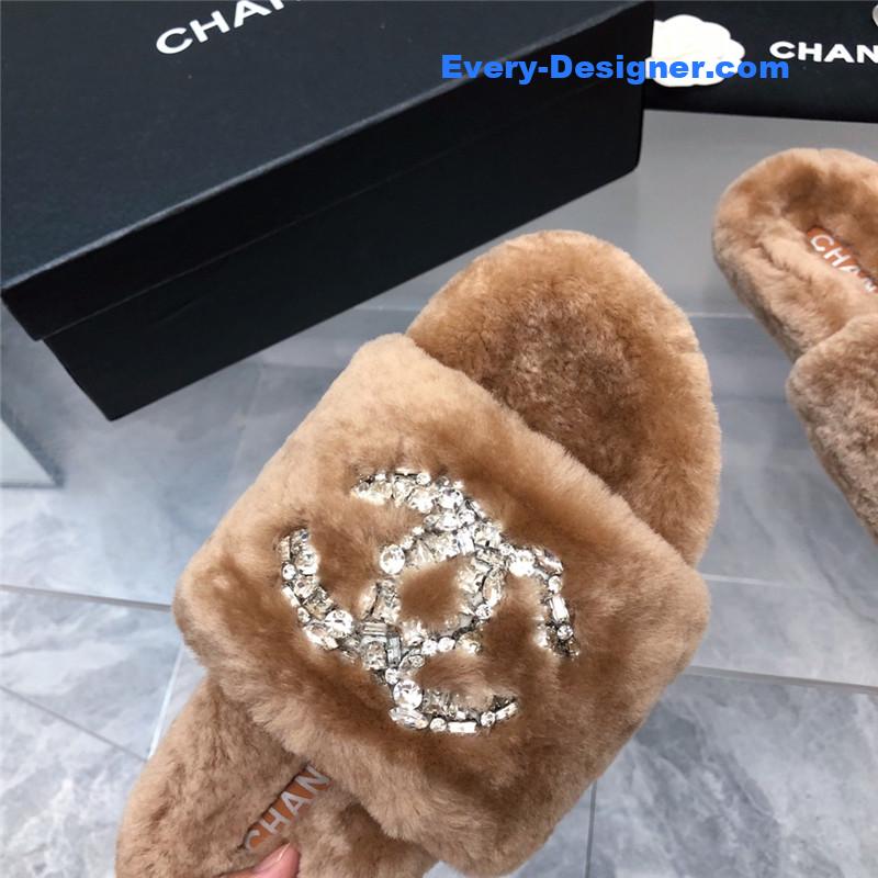 CC fur slippers