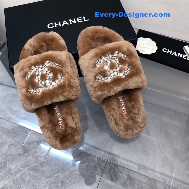 CC fur slippers