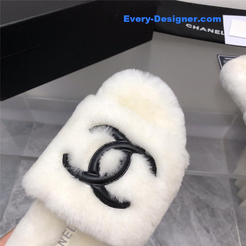 CC fur slippers
