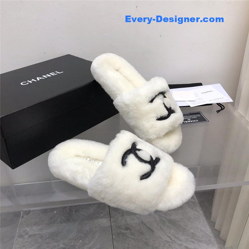 CC fur slippers