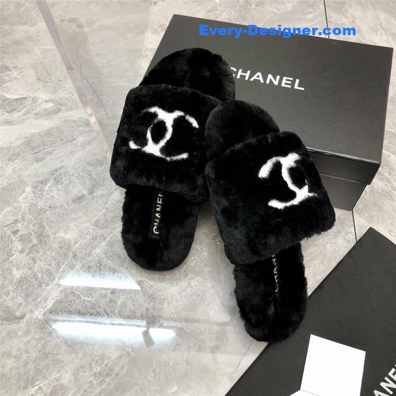 CC fur slippers