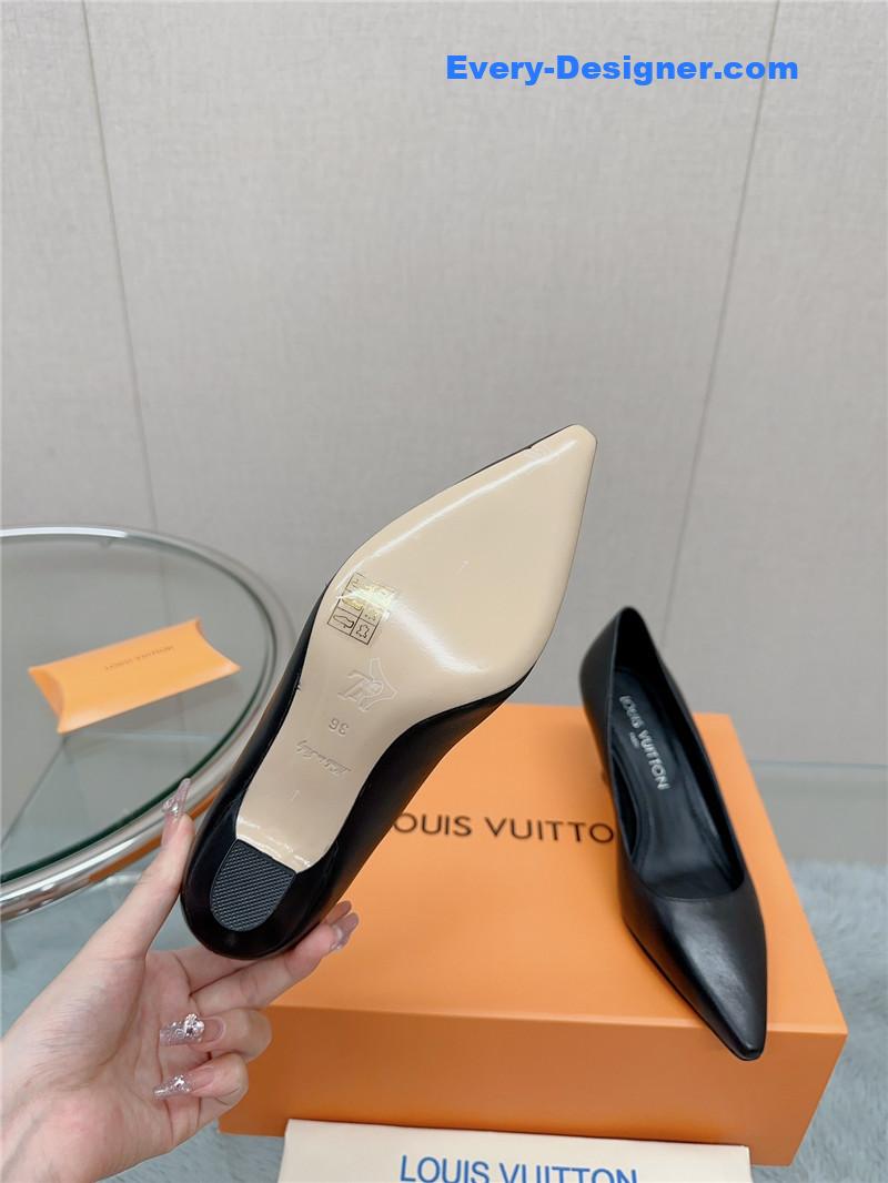 l0vis Vvtt0n lv early spring new high-heeled shoes
