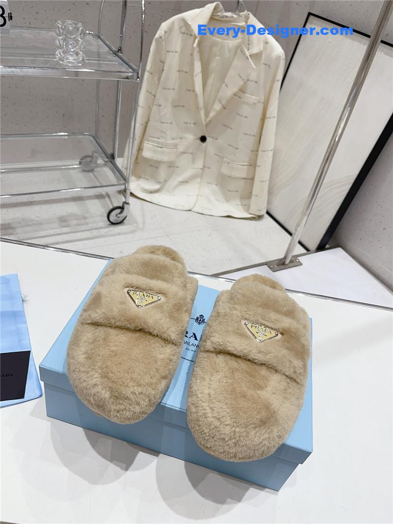 Pra*a autumn winter fur slippers