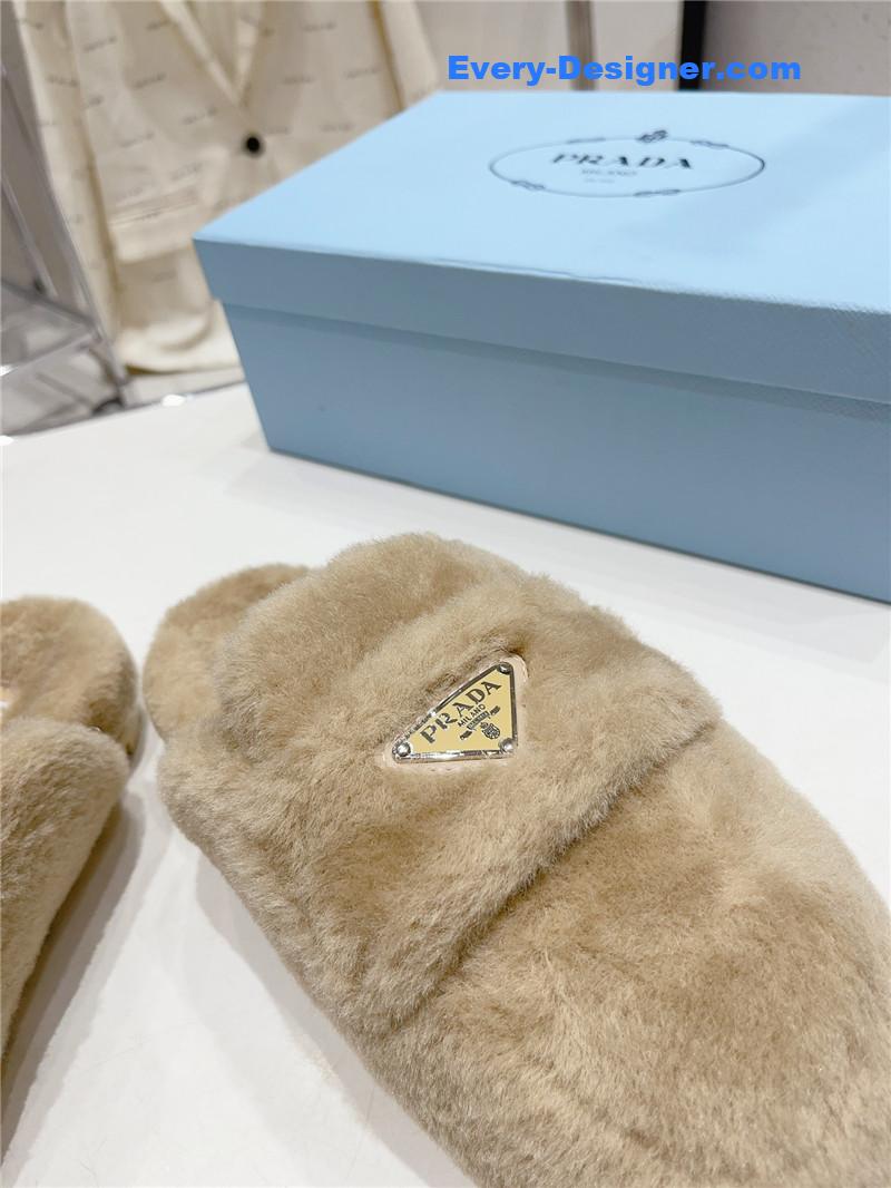 Pra*a autumn winter fur slippers