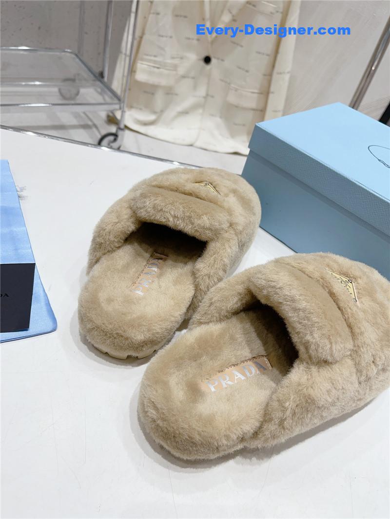 Pra*a autumn winter fur slippers