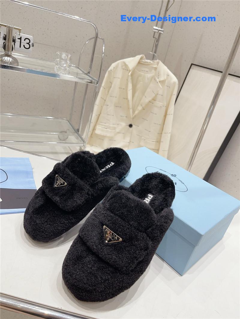 Pra*a autumn winter fur slippers