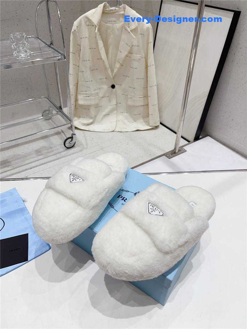 Pra*a autumn winter fur slippers