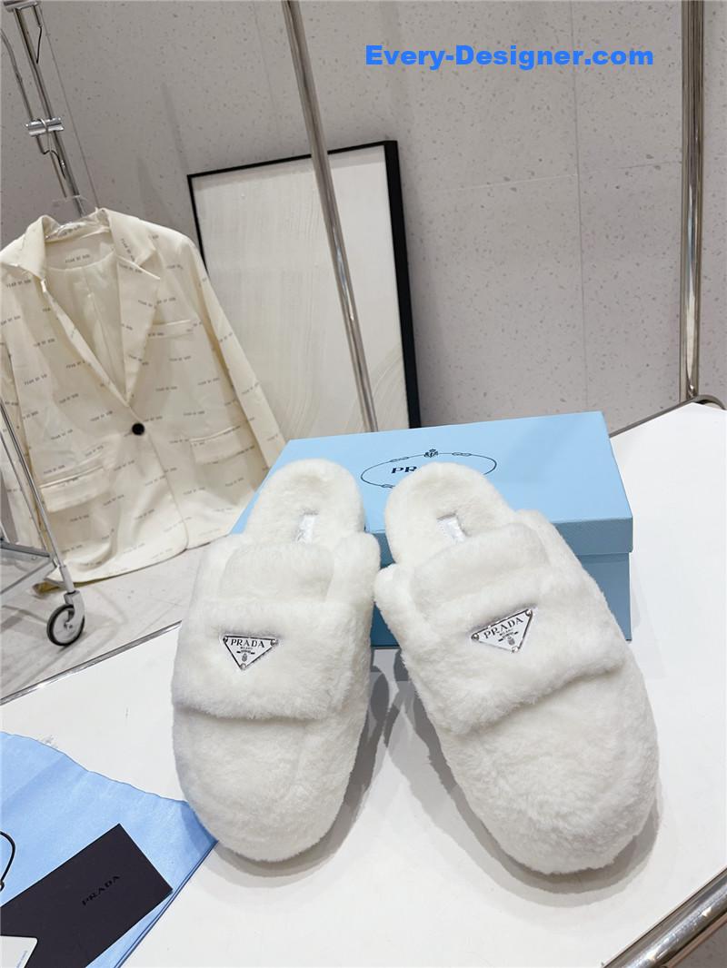 Pra*a autumn winter fur slippers
