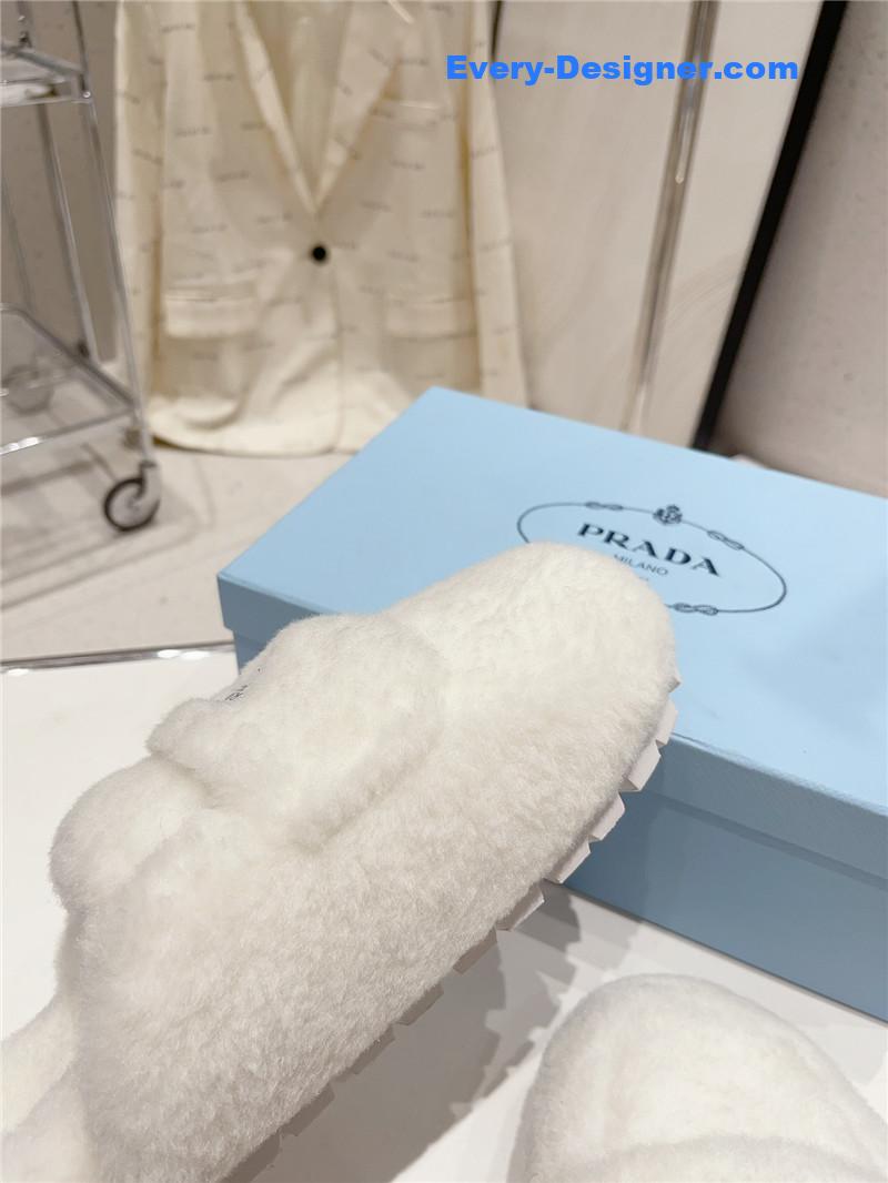 Pra*a autumn winter fur slippers