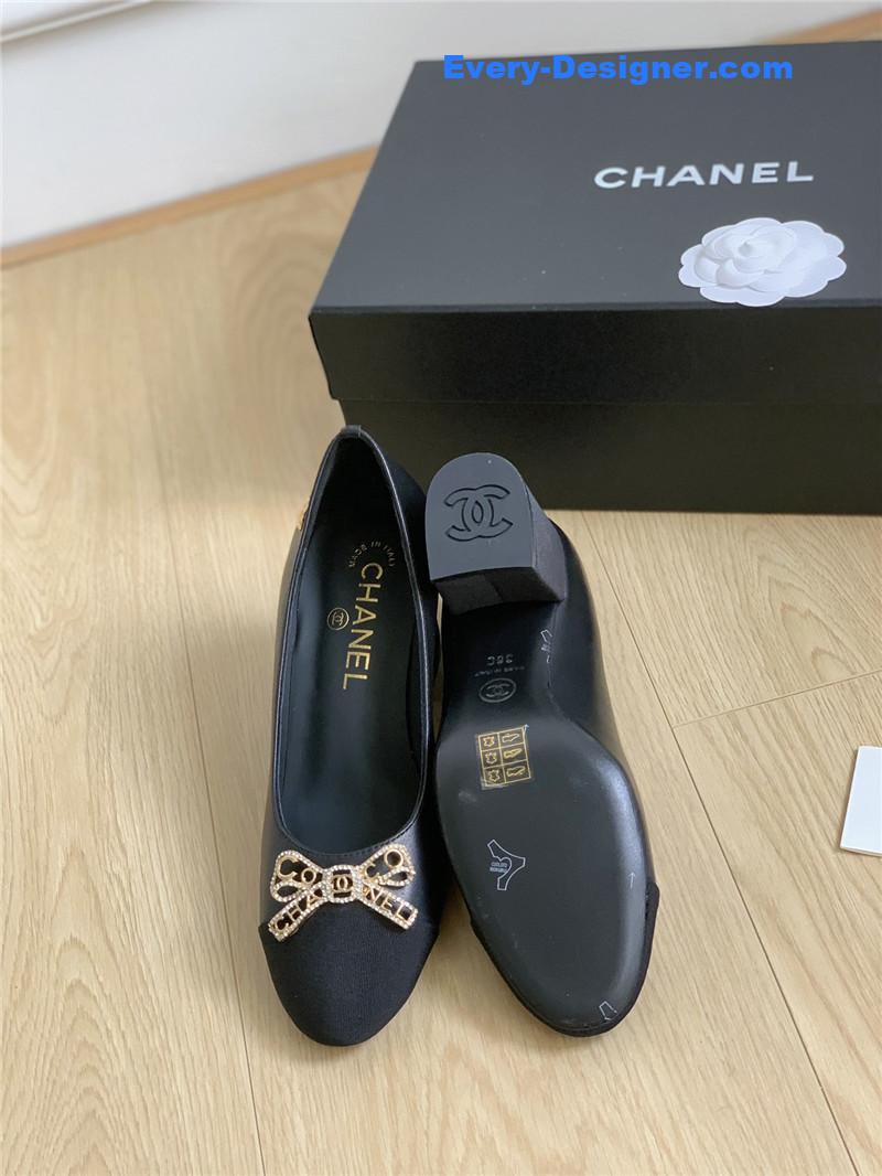 cc double c butterfly D1am0nd buckle shoes