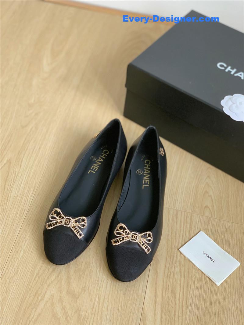 cc double c butterfly D1am0nd buckle shoes