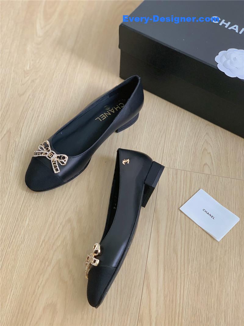 cc double c butterfly D1am0nd buckle shoes