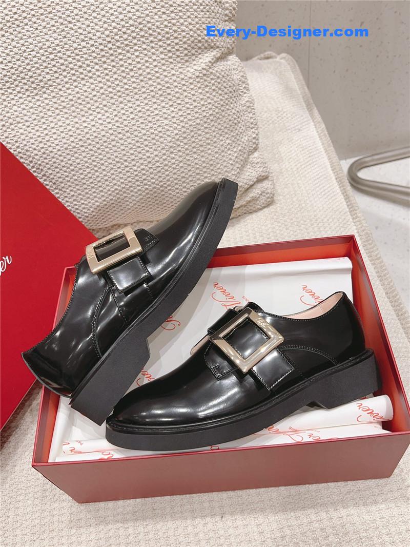 Roger vivier metal buckle derby shoes