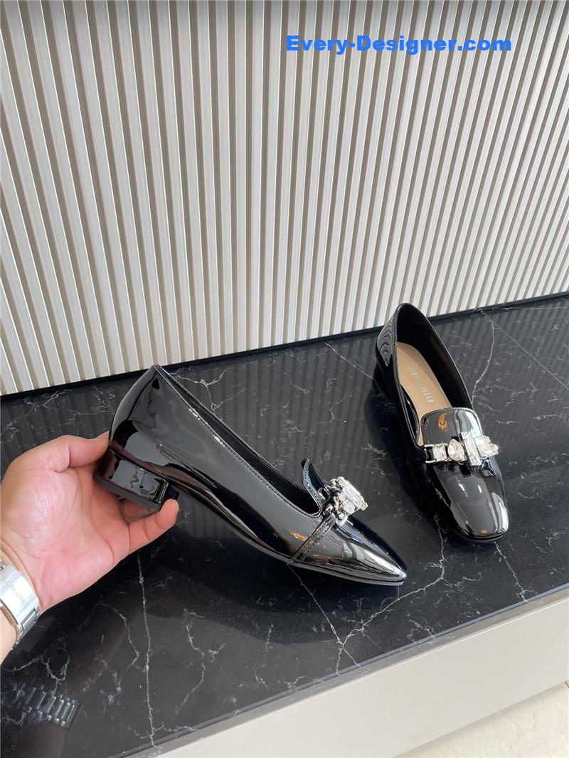 m1um1u flat D1am0nd buckle loafers