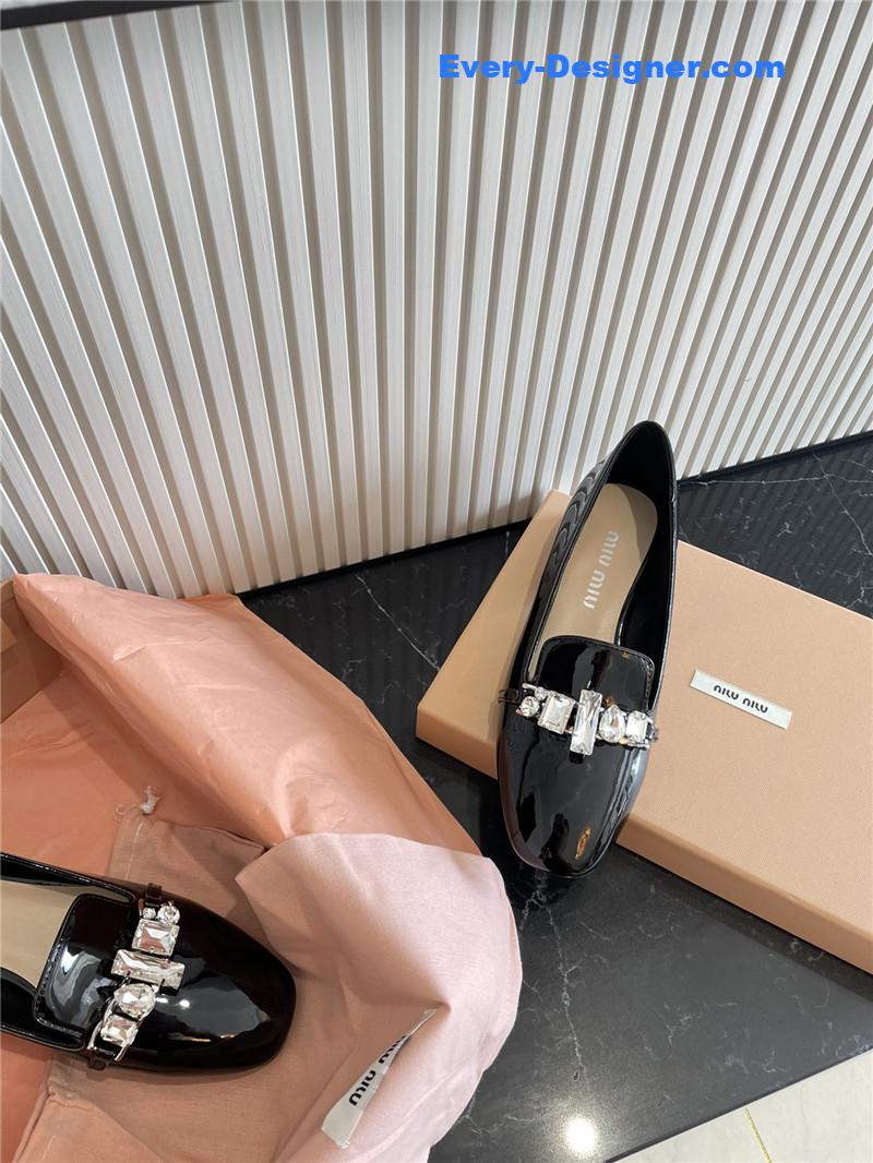 m1um1u flat D1am0nd buckle loafers