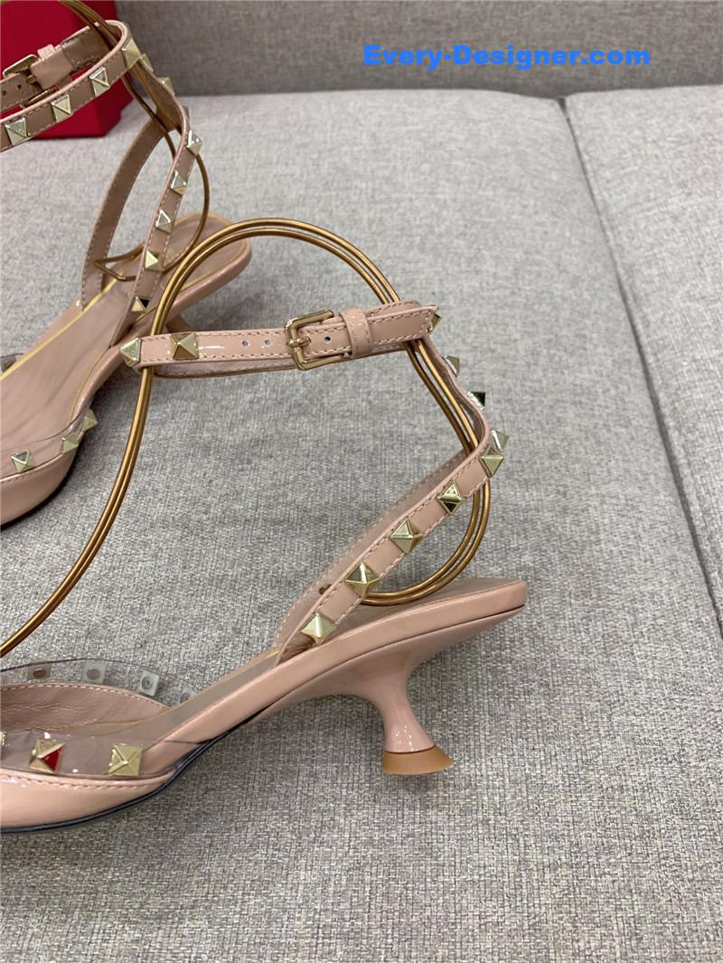 Va1e*ntin0 new rivet kitten heel sandals