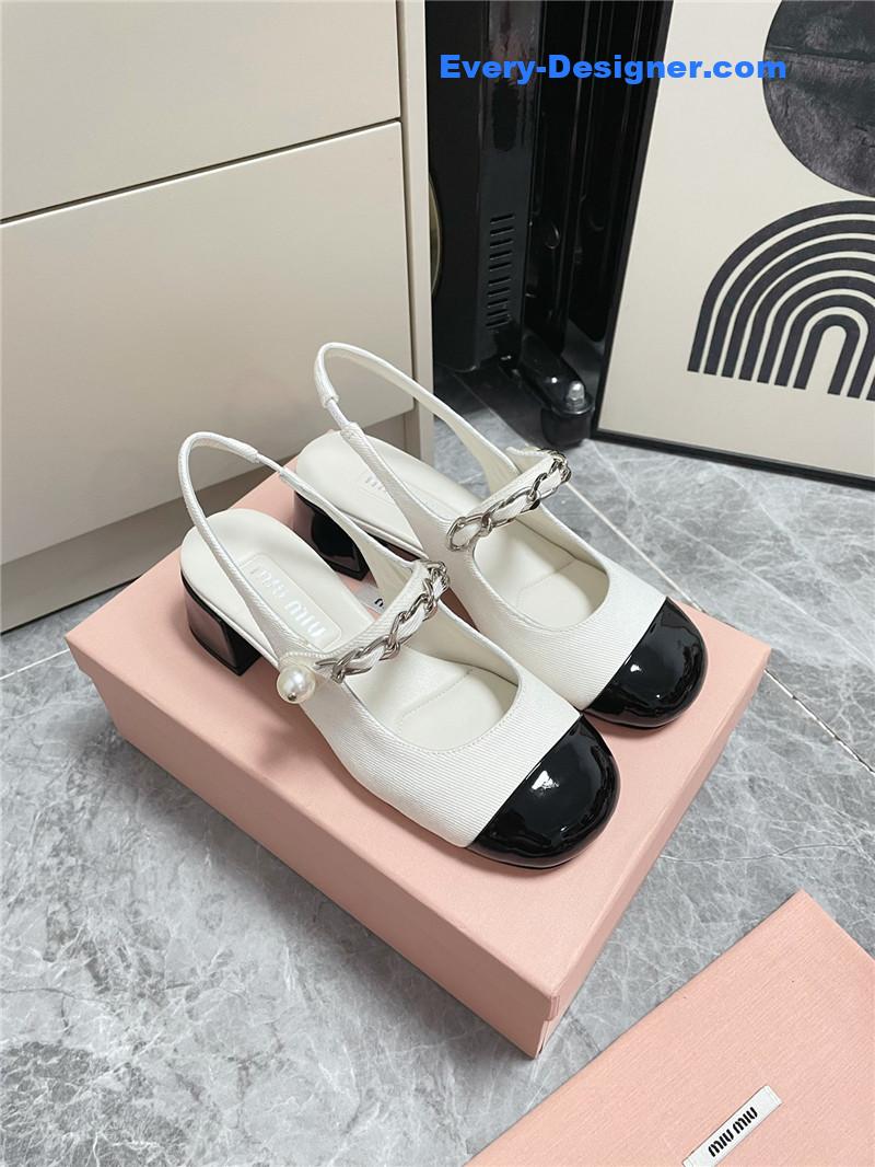 M1um1u chunky heel chain pearl pearl mary jane shoes