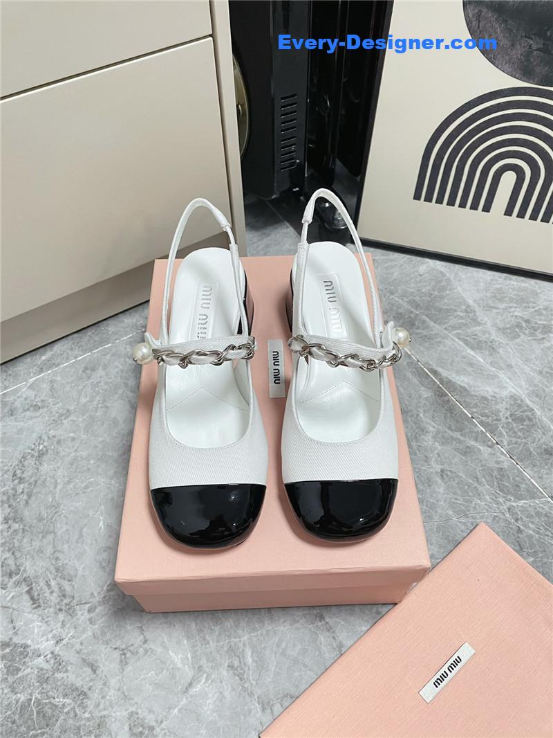 M1um1u chunky heel chain pearl pearl mary jane shoes