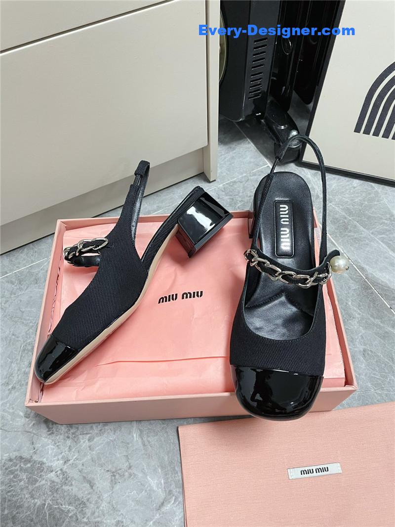 M1um1u chunky heel chain pearl pearl mary jane shoes