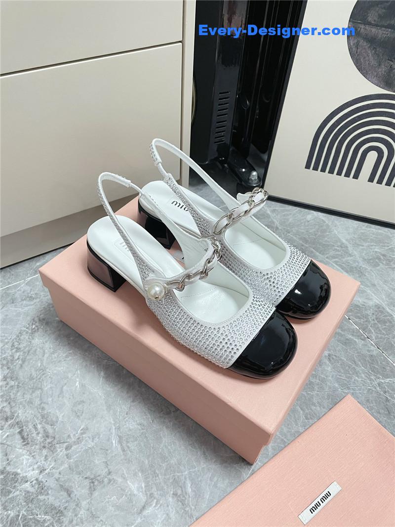 M1um1u chunky heel chain pearl pearl mary jane shoes