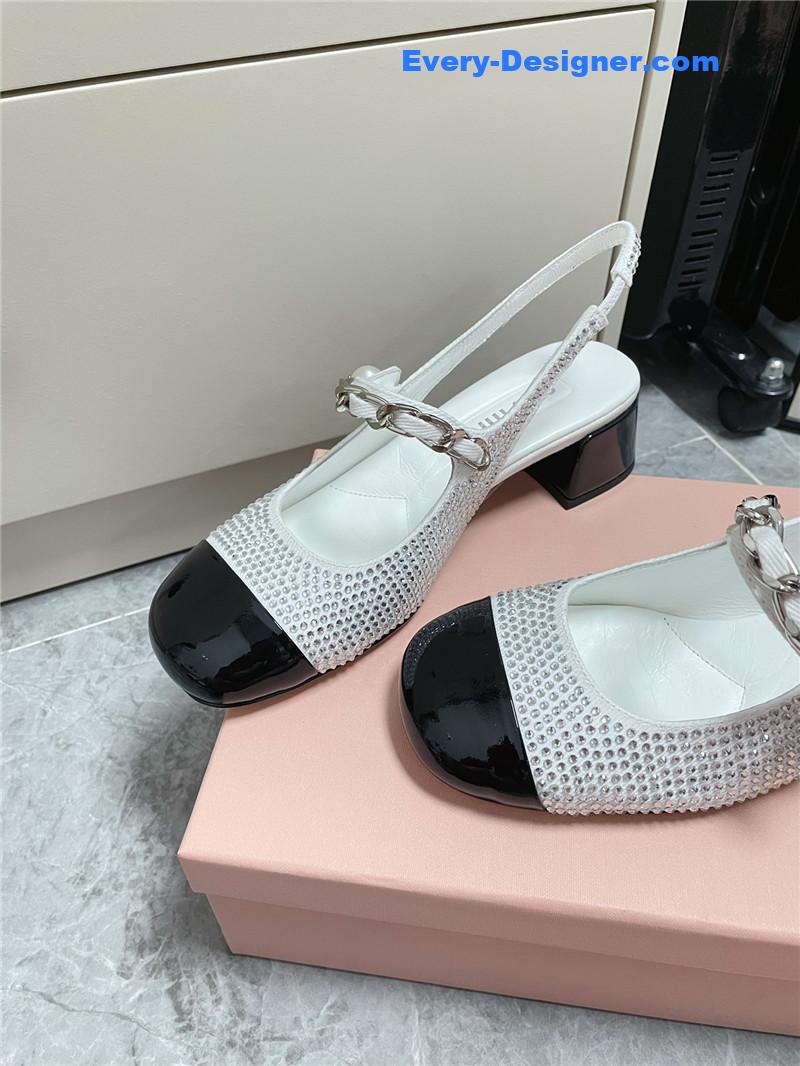 M1um1u chunky heel chain pearl pearl mary jane shoes