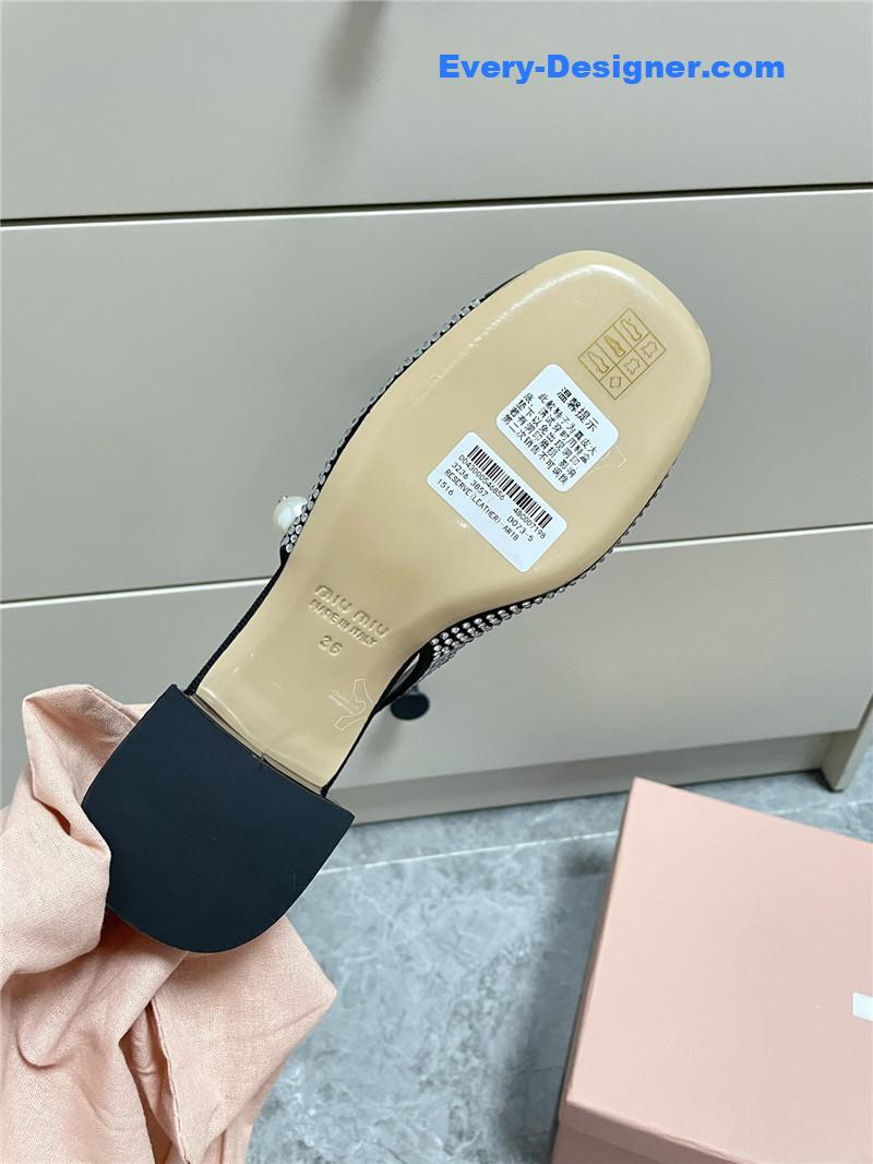 M1um1u chunky heel chain pearl pearl mary jane shoes