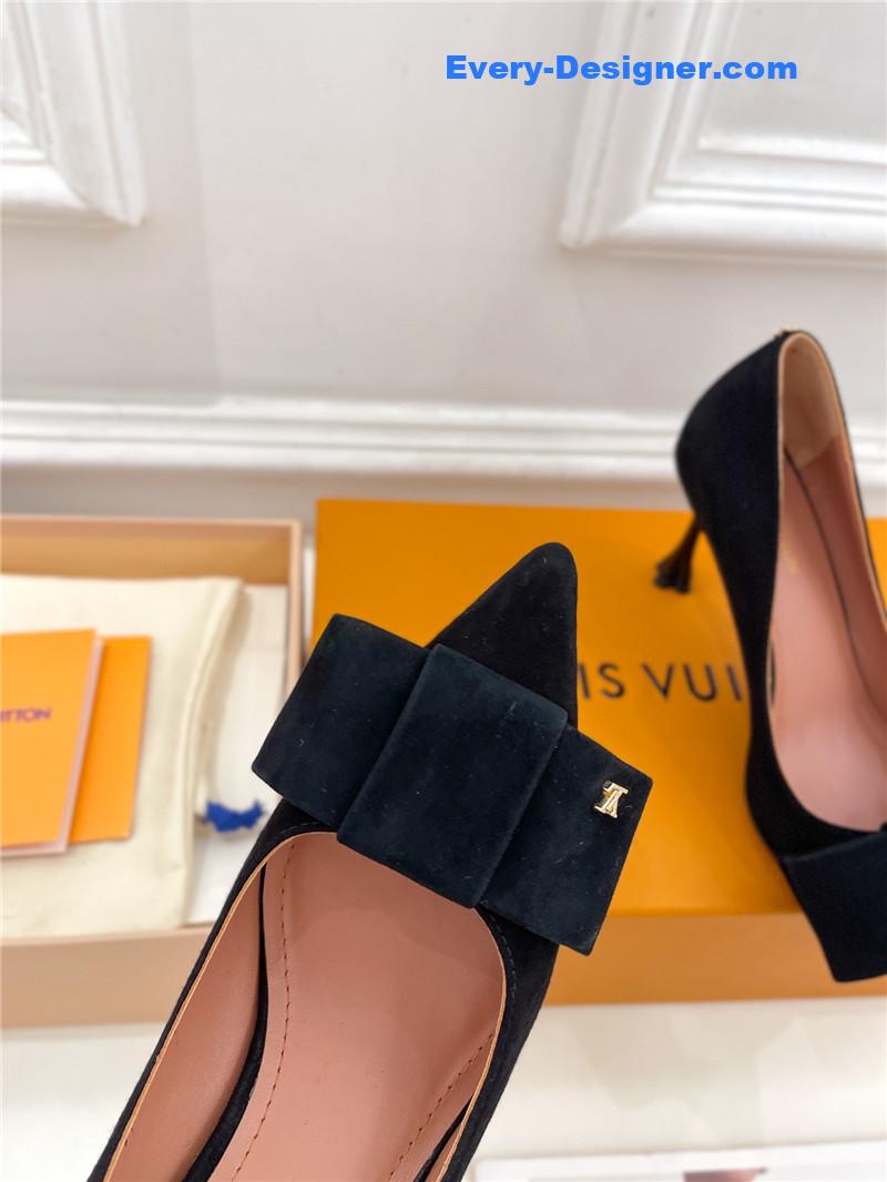 l0vis Vvtt0n lv bowknot pointed shoes