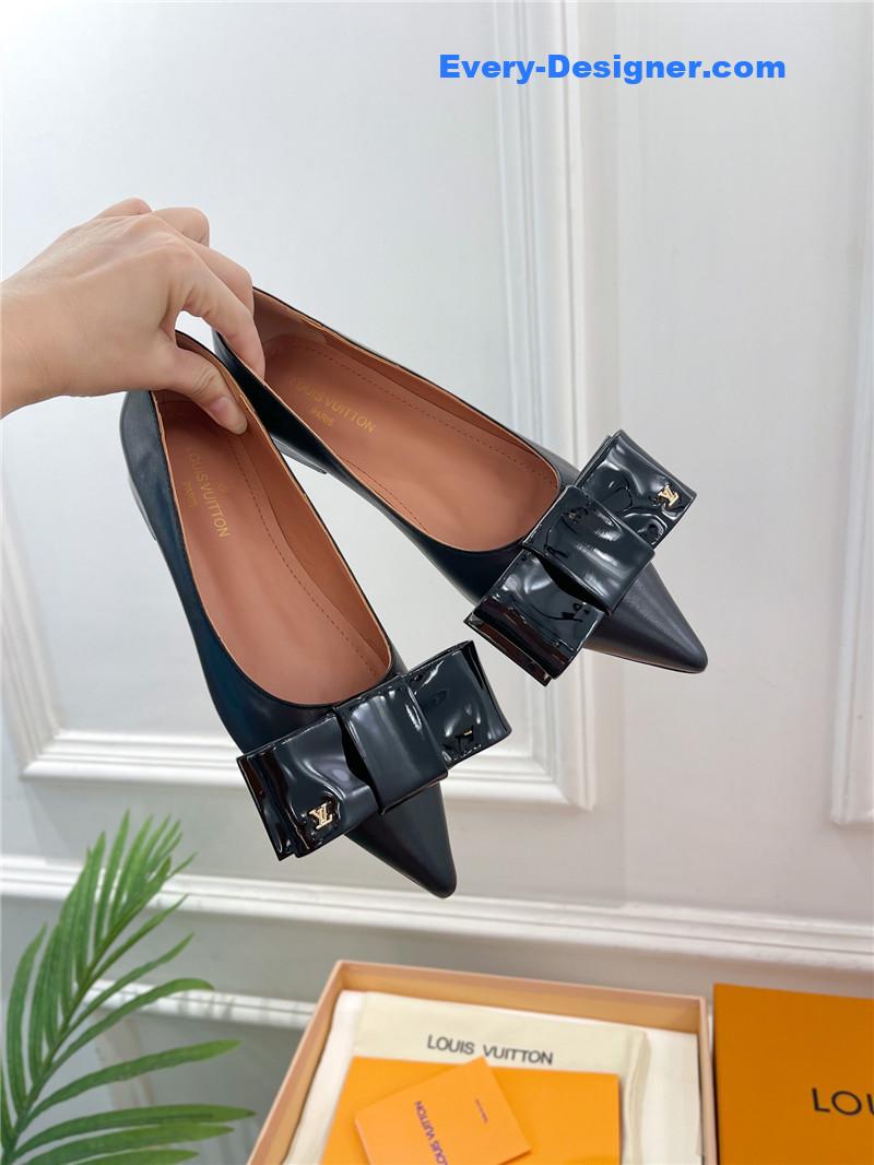 l0vis Vvtt0n lv bowknot pointed shoes
