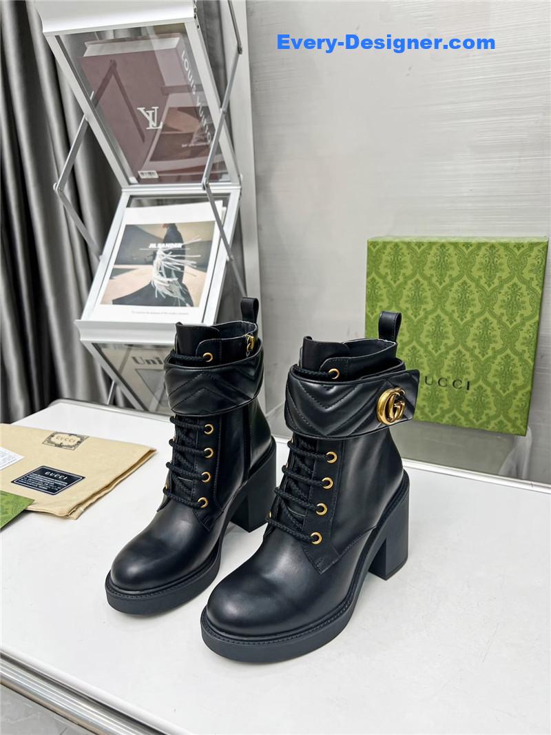 Gvc*1 double g ankle boots
