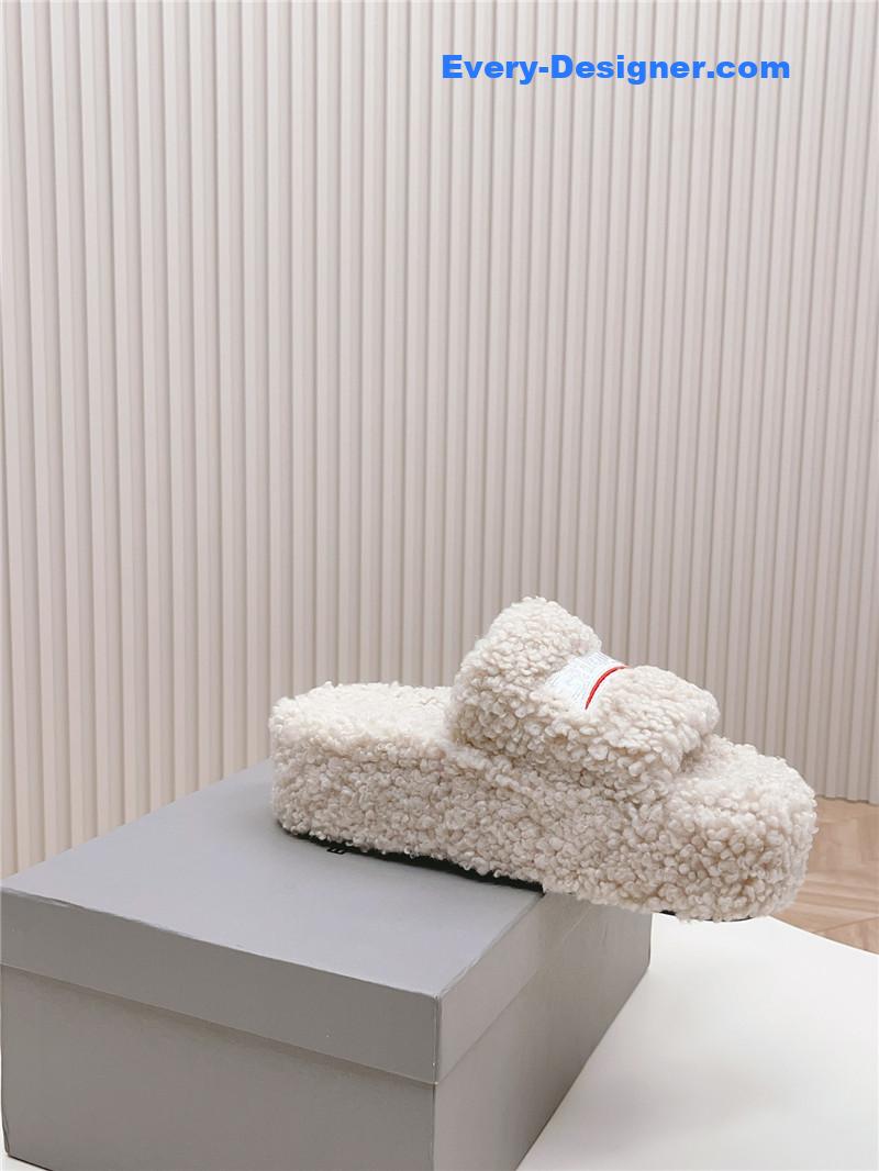 Ba1en*iaga platform fur sliders