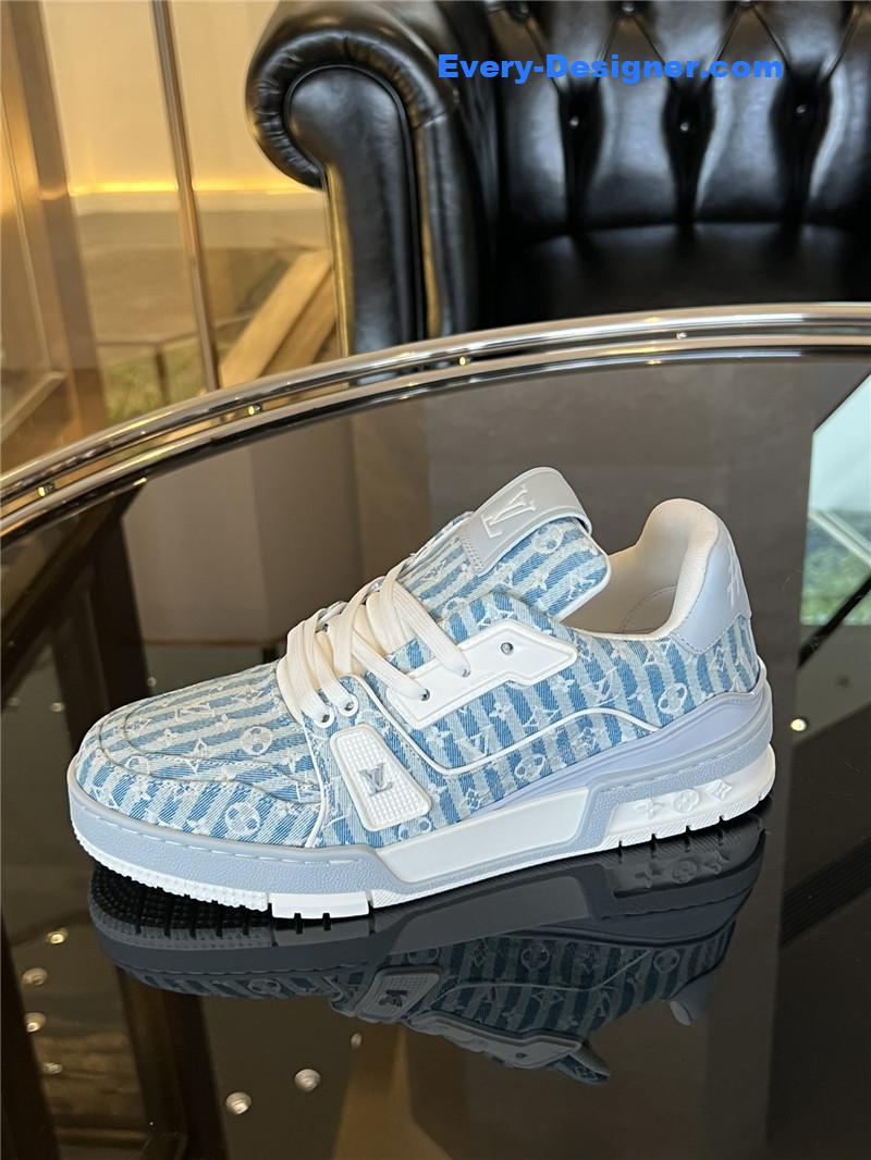 l0vis Vvtt0n lv time out sneakers