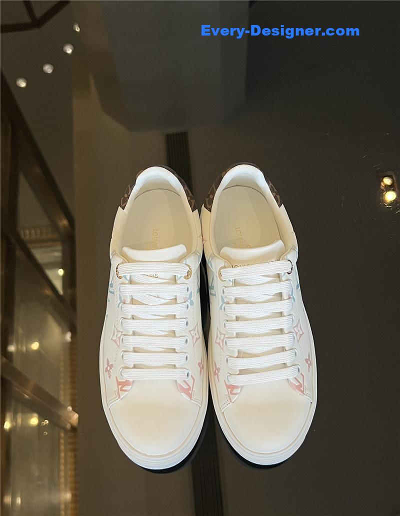 l0vis Vvtt0n lv time out sneakers