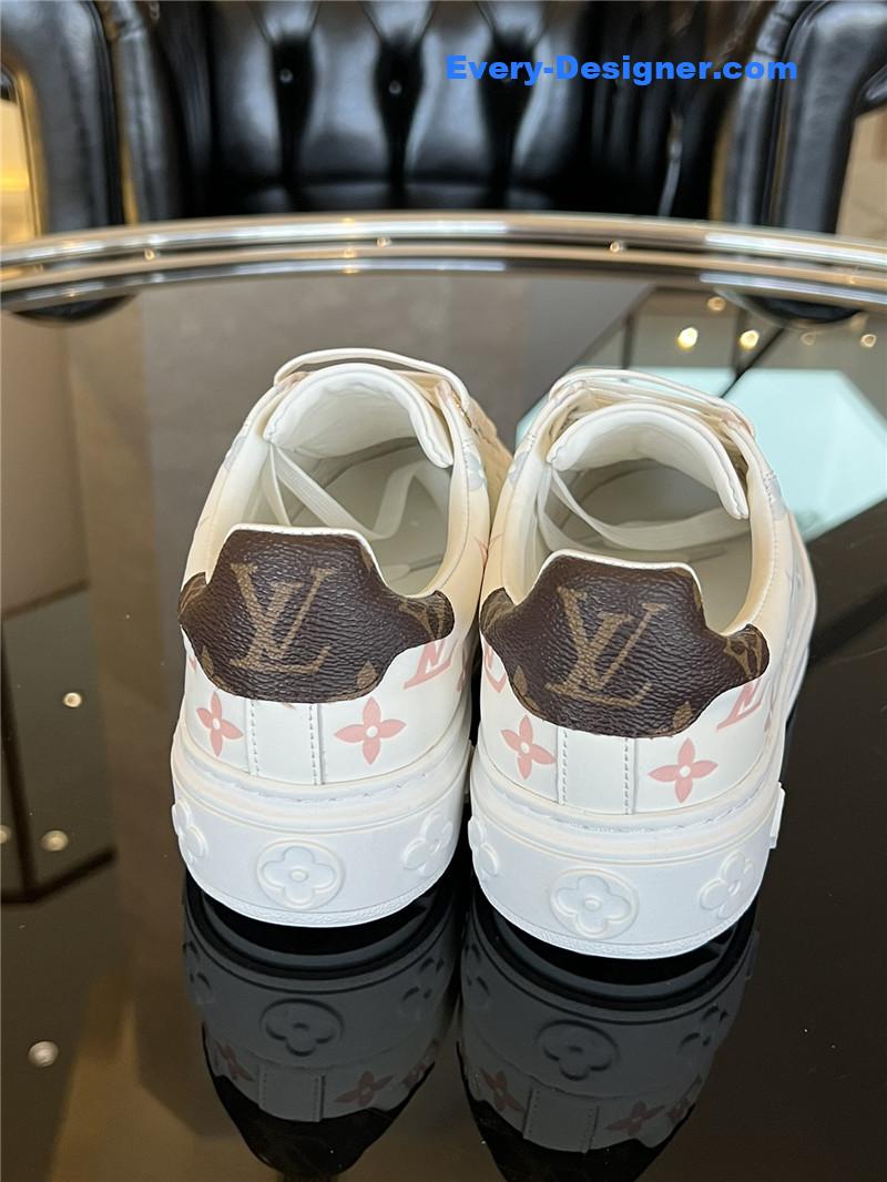 l0vis Vvtt0n lv time out sneakers