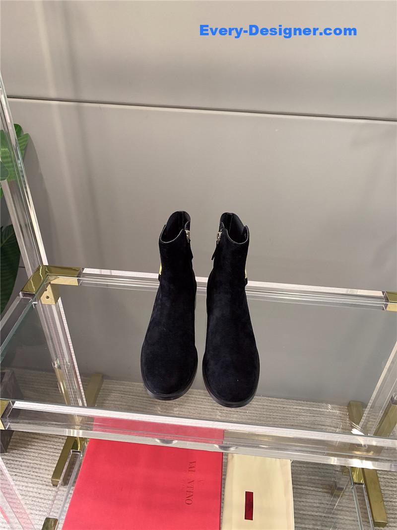 Va1e*ntin0 new v buckle high-heeled ankle boots