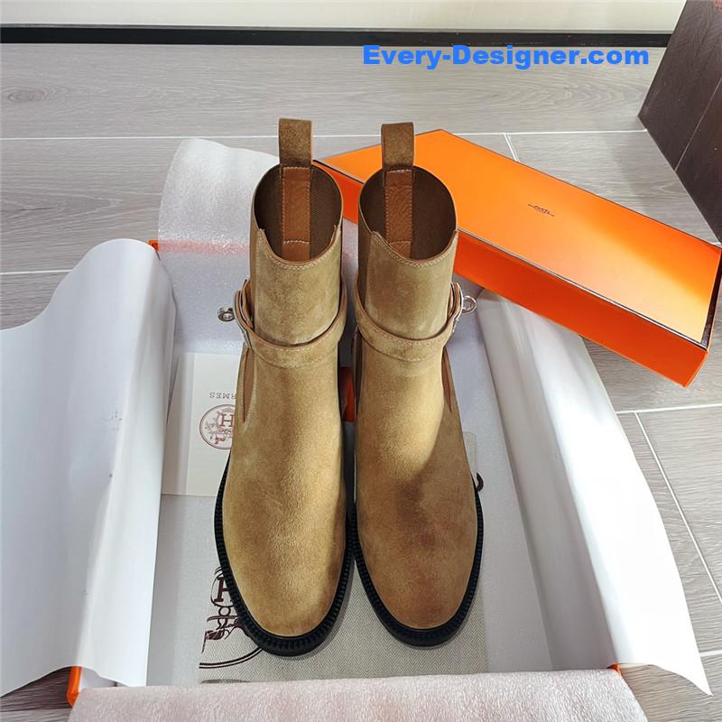 H**me5 kelly buckle martin boots