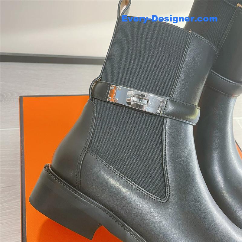 H**me5 kelly buckle martin boots