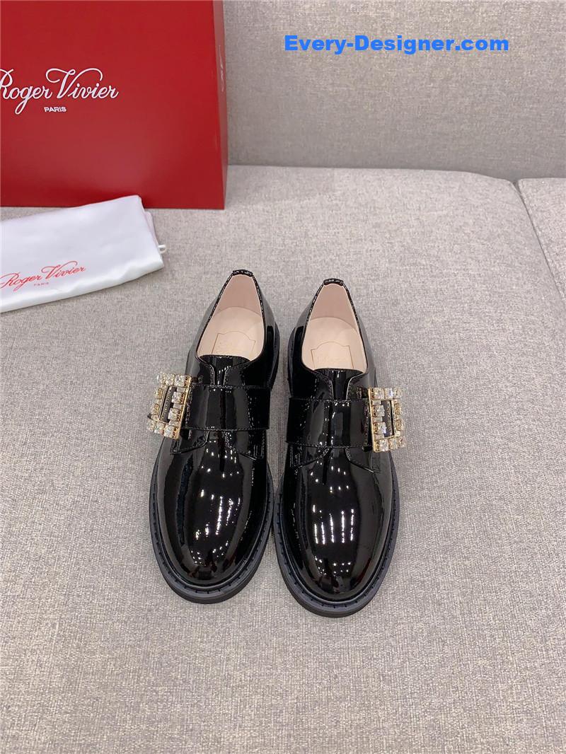 roger vivier new patent leather D1am0nd buckle loafers