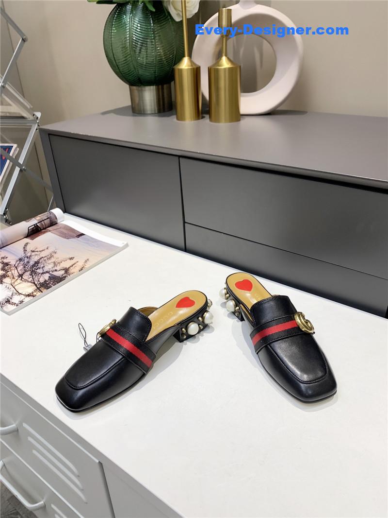 Gvc*1 pearl heel half slippers