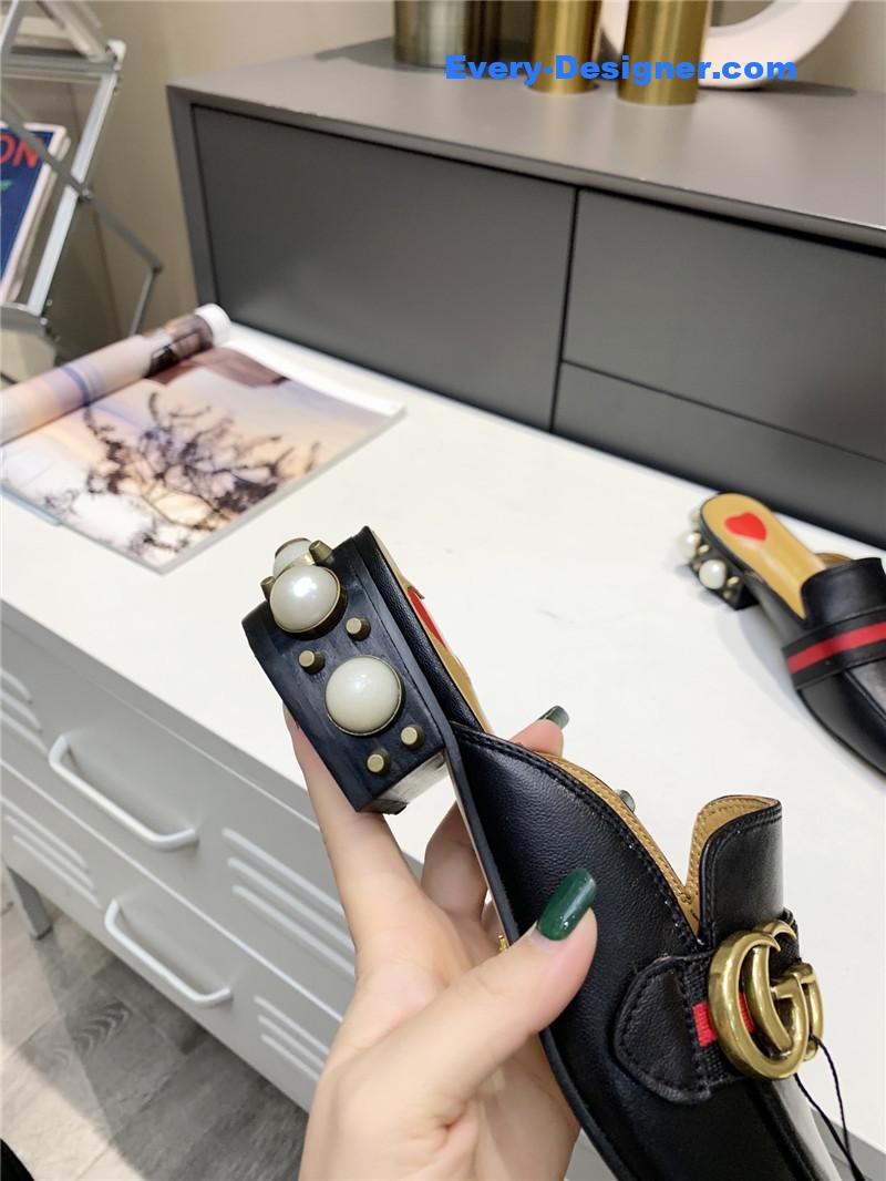 Gvc*1 pearl heel half slippers