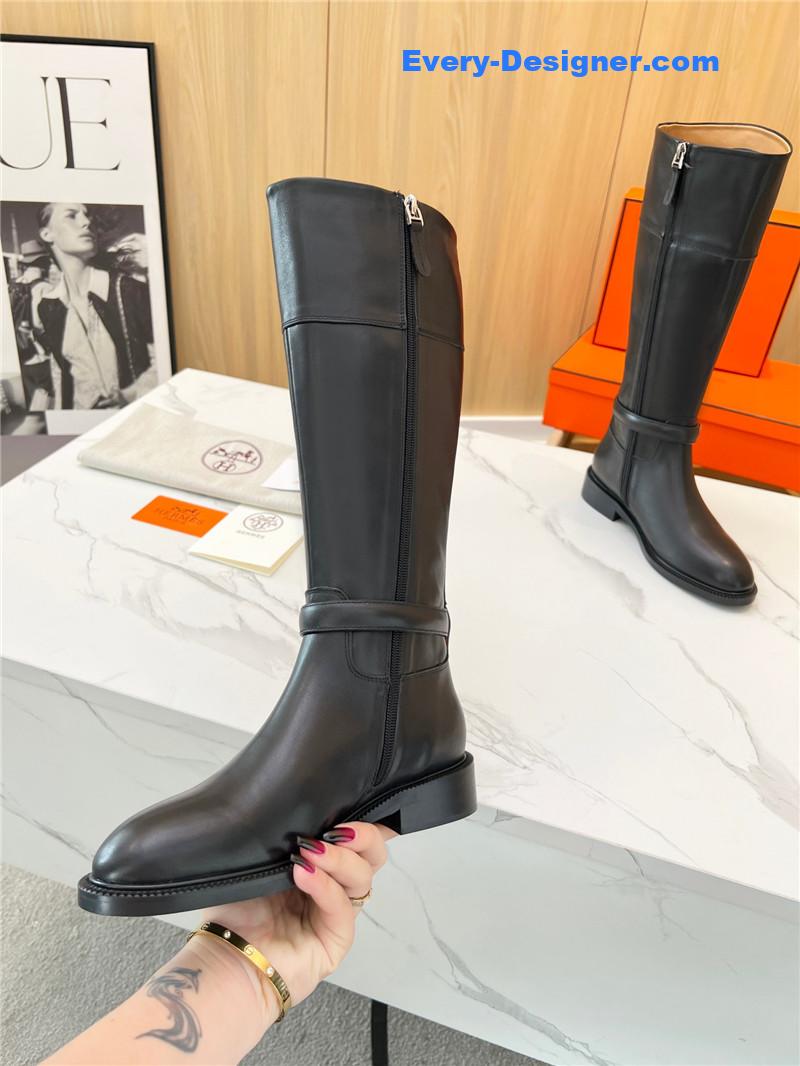 H**me5 new classic boots