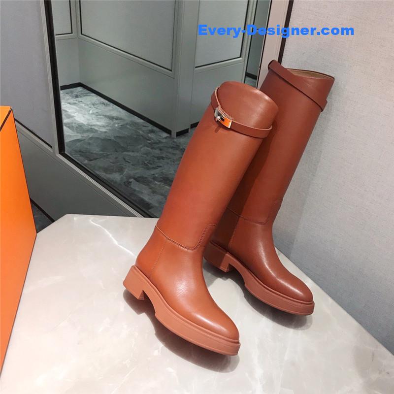 H**me5 new classic boots