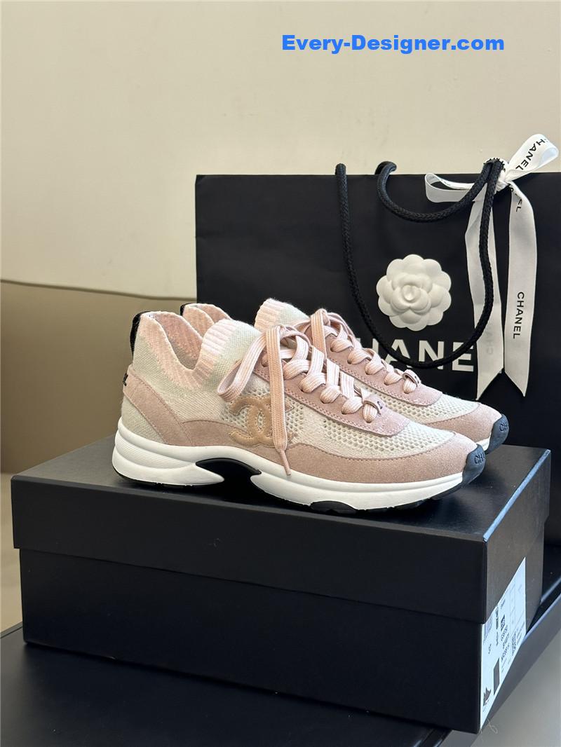 Ch**el classic socks sneakers